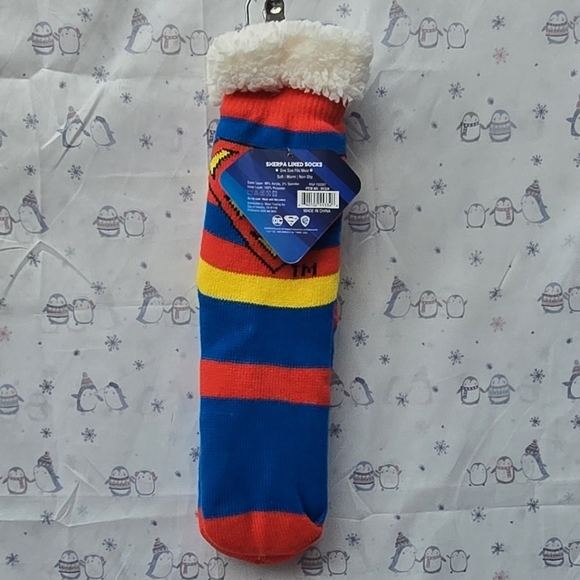DC Comics Superman Sherpa-Lined Socks - Picture 3 of 5